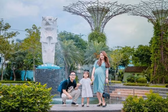 Bà xã Đỗ Duy Nam mang bầu lần hai, nhan sắc gây chú ý - Hình 3 Ba xa Do Duy Nam mang bau lan hai, nhan sac gay chu y-Hinh-3