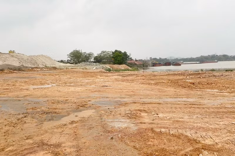 Dai bieu Quoc hoi de nghi xu ly nghiem vu Cty Thang Long san lap song Soc Son trai phep-Hinh-2