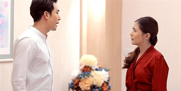 Ve nha me de lo dam cuoi cho em trai, chong chat doi anh cuoi