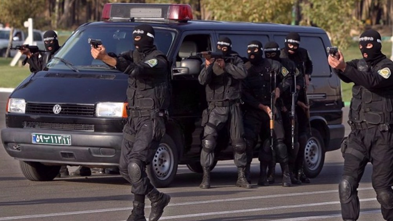 Theo hãng thông tấn Tân Hoa Xã (Trung Quốc), Lực lượng Vệ binh Cách mạng Hồi giáo Iran mới đây thông báo đã bắt giữ 12 người bị tình nghi làm gián điệp và phá hoại an ninh quốc gia cho Cơ quan Tình báo và Mật vụ Israel (Mossad) trên lãnh thổ nước này. Ảnh: Presstv.