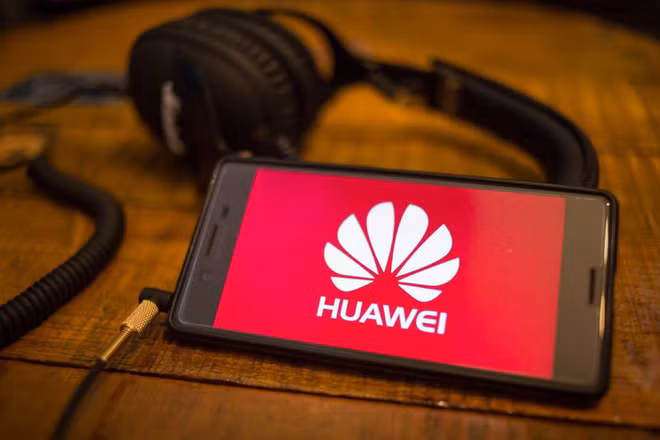 Tuy vậy, tình hình tài chính của hãng này vẫn rất khởi sắc. Quý 1 năm nay, Huawei công bố tài chính với mức tăng trưởng ấn tượng 39% (đạt 179,7 tỉ NDT tương đương 26,81 tỉ USD).