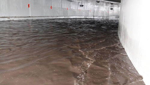 Lanh dao Khu 2 noi gi ve su co “oto lop ngop qua ham chui” My Thuy?