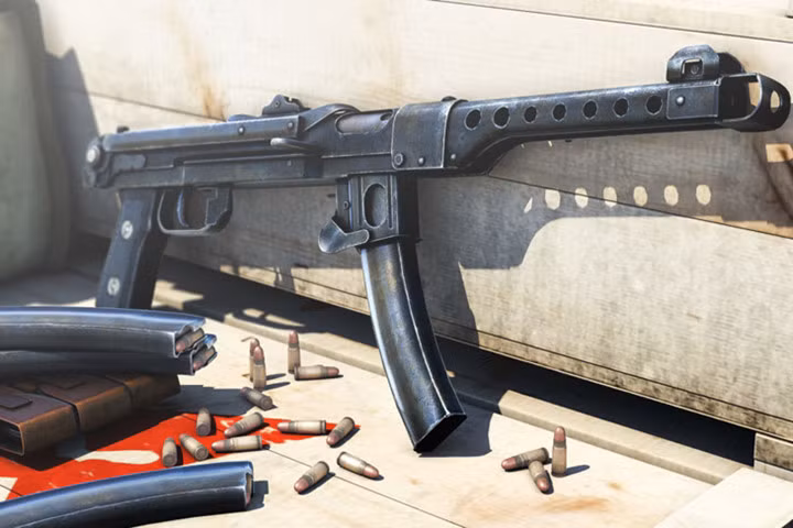 Súng tiểu liên PPs-43 của Liên Xô. Súng dùng cỡ đạn súng ngắn.