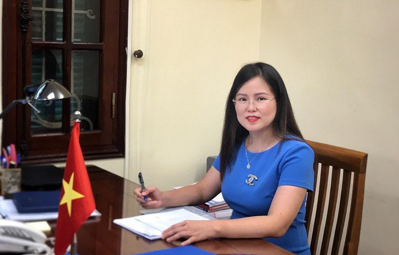 Nguyễn Thị Hương Lan (SN 1974, quê quán Hà Nội) - nguyên Cục trưởng Cục Lãnh sự, Bộ Ngoại giao bị khởi tố ngày 27/1/2022;