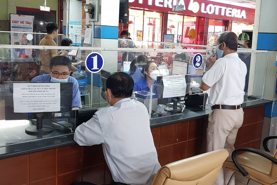 Khan hiem ve may bay, tau Tet Nguyen dan 2023 nhieu chang chi con ghe phu