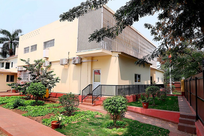 Cựu cán bộ Đại sứ quán Việt Nam tại Angola Vũ Ngọc Minh: Ông Minh bị khởi tố, bắt tạm giam ngày 3/12 về tội “Nhận hối lộ”, quy định tại Điều 354 Bộ Luật Hình sự.