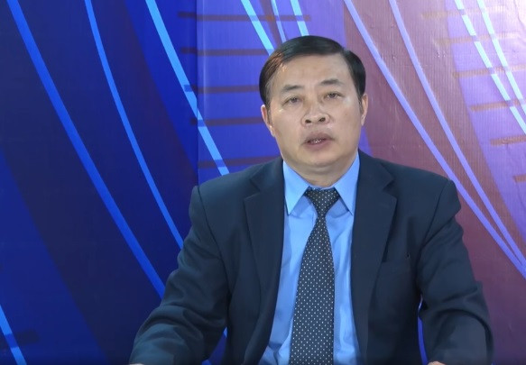 Ông Lương Ngọc Trương, Ủy viên Ban Chấp hành Đảng bộ Sở Y tế, Bí thư Đảng ủy bộ phận, Giám đốc Trung tâm Kiểm soát bệnh tật (CDC) tỉnh Thanh Hóa cũng bị Ủy ban Kiểm tra Trung ương kỷ luật cảnh cáo.