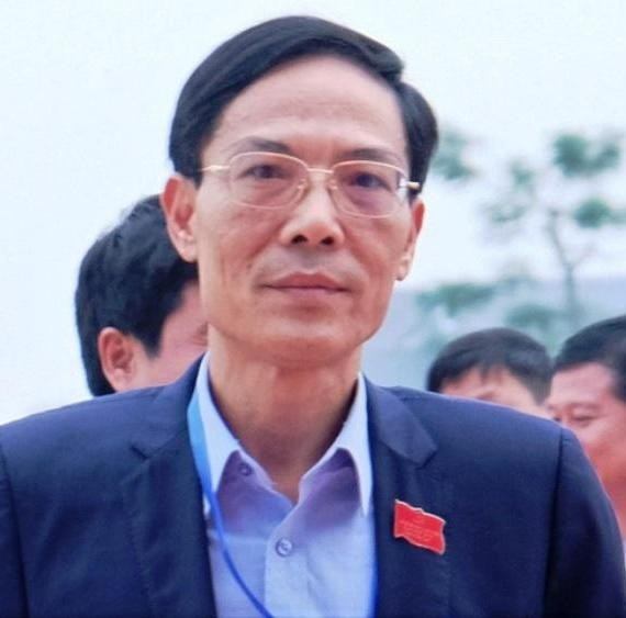 Ông Đầu Thanh Tùng, Tỉnh ủy viên, Ủy viên Ban cán sự đảng, Phó Chủ tịch UBND tỉnh Thanh Hóa;