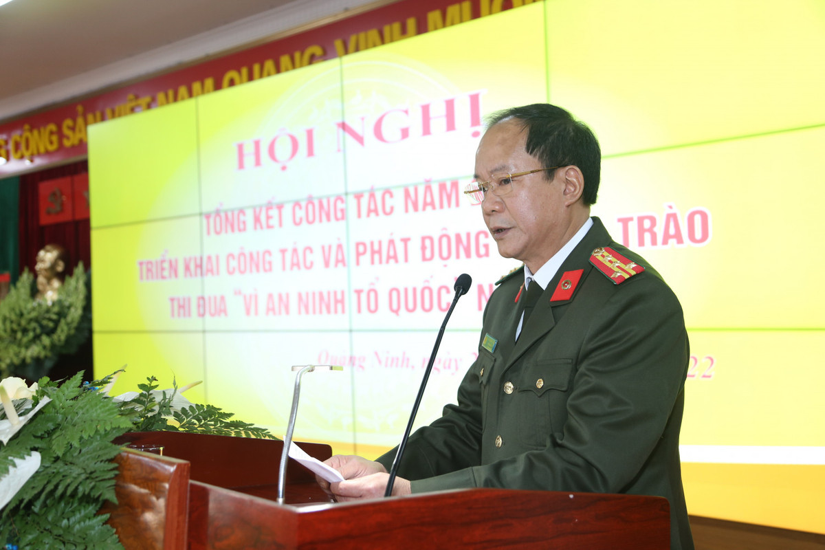 Trong thời gian từ nay đến Tết Nguyên đán, Giám đốc Công an tỉnh yêu cầu lực lượng Công an toàn tỉnh Quảng Ninh cần tập trung thực hiện tốt các nhiệm vụ, chỉ tiêu trong cao điểm tấn công trấn áp tội phạm đảm bảo ANTT dịp Tết Nguyên đán Quý Mão năm 2023, trong đó đặc biệt tập trung đấu tranh với các đường dây, tổ chức có hành vi vi phạm pháp luật liên quan đến sản xuất, tàng trữ, mua bán, vận chuyển pháo trái phép. Đồng thời, Công an các đơn vị, địa phương chủ động triển khai tổng kết công tác năm 2022 và phát động thi đua năm 2023.