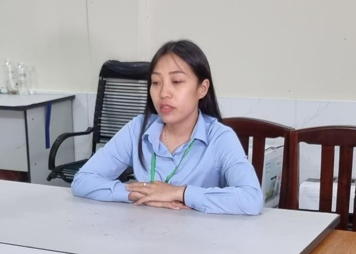 3 bị can bị khởi tố giúp sức cho bà Nguyễn Phương Hằng thế nào? 3 bi can bi khoi to giup suc cho ba Nguyen Phuong Hang the nao?