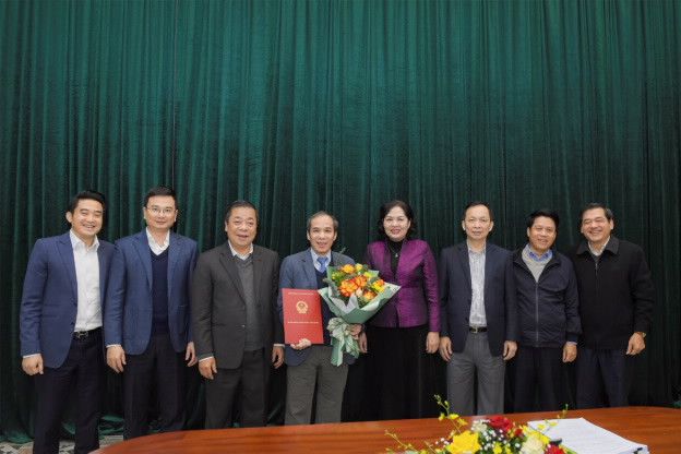 Hiện ban lãnh đạo đương nhiệm Ngân hàng Nhà nước Việt Nam gồm Thống đốc Nguyễn Thị Hồng. Các Phó Thống đốc gồm các ông: Đào Minh Tú; Nguyễn Kim Anh; Đoàn Thái Sơn; Phạm Tiến Dũng; Phạm Thanh Hà. 