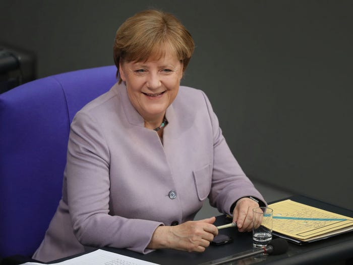 Trong công việc, bà Merkel đã áp dụng cách tiếp cận khoa học vào chính trị.