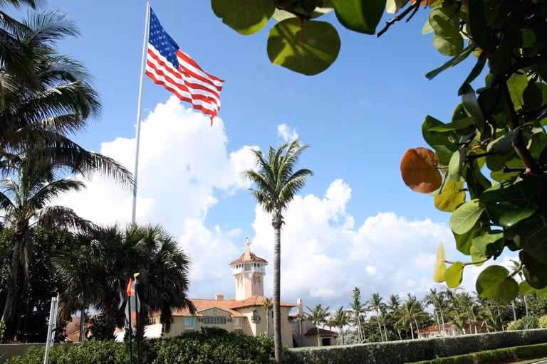 Tan mat noi don Tet yeu thich cua Tong thong Trump, ai cung tram tro-Hinh-4