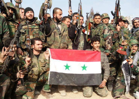 "Lực lượng chính phủ Syria đã tái chiếm các thị trấn Rasm Al-Ward, Istablat và Surouj ở tỉnh Idlib, đồng thời thu giữ nhiều trang thiết bị quân sự của nhóm phiến quân", AMN đưa tin. Ảnh: IP.