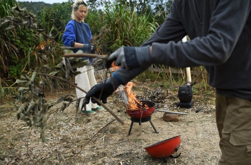 Kể từ giữa tháng 10, hơn 20 cư dân tiềm năng - từ cựu lập trình viên máy tính đến giáo viên tiếng Anh trực tuyến và các nhà quay phim tự do - đã đăng ký gia nhập cộng đồng này.