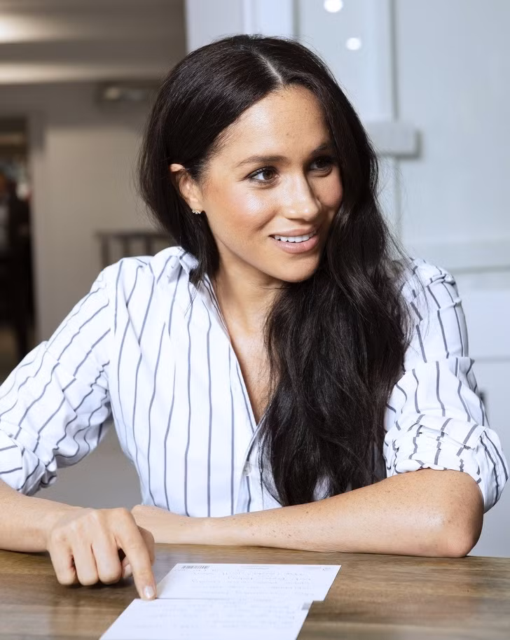 Chuyen gio moi ke dang sau cac chuyen cong du cua Hoang gia Anh-Hinh-9