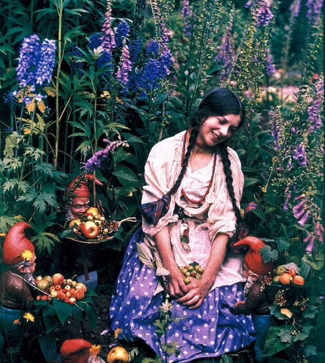 Cuc hiem loat anh mau tai hien cuoc song tren the gioi dau the ky 20-Hinh-3