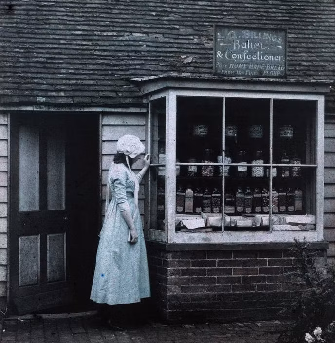 Cuc hiem loat anh mau tai hien cuoc song tren the gioi dau the ky 20-Hinh-11