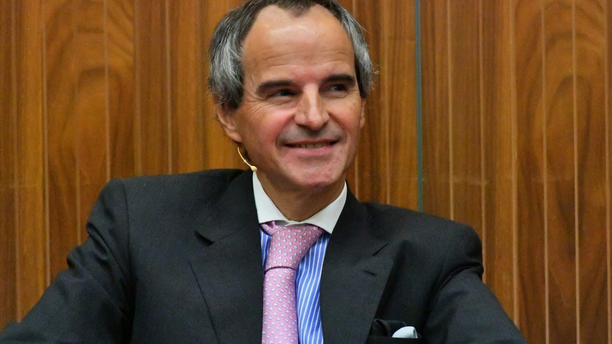 Năm 1997, ông tốt nghiệp trường Đại học Geneva với học vị Thạc sĩ và Tiến sĩ ngành Quan tệ quốc tế, Lịch sử và Chính trị quốc tế. Ảnh: Youtube.