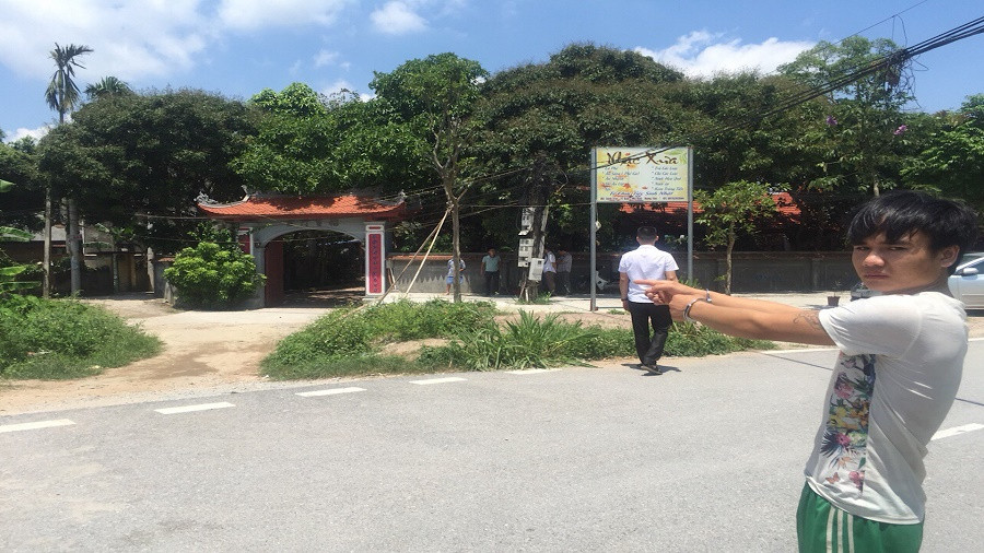 Hung Yen: Bi nghi ngo sam so ban gai, dung dao dam 3 nguoi thuong vong