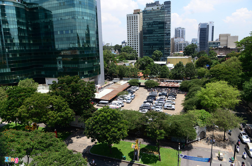 Khu đất có diện tích gần 5.000m2 có giá trị ước tính khoảng 2.000 tỷ đồng. Nguồn ảnh: Zing