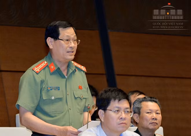 DBQH: “Cu tri uoc kinh te nhu ngay nay, dao duc xa hoi nhu ngay xua“