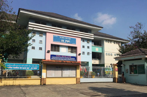 Trường tiểu học An Phú, quận 2, TP.HCM, nơi xảy ra vụ việc khiến hàng trăm học sinh phải nghỉ học.
