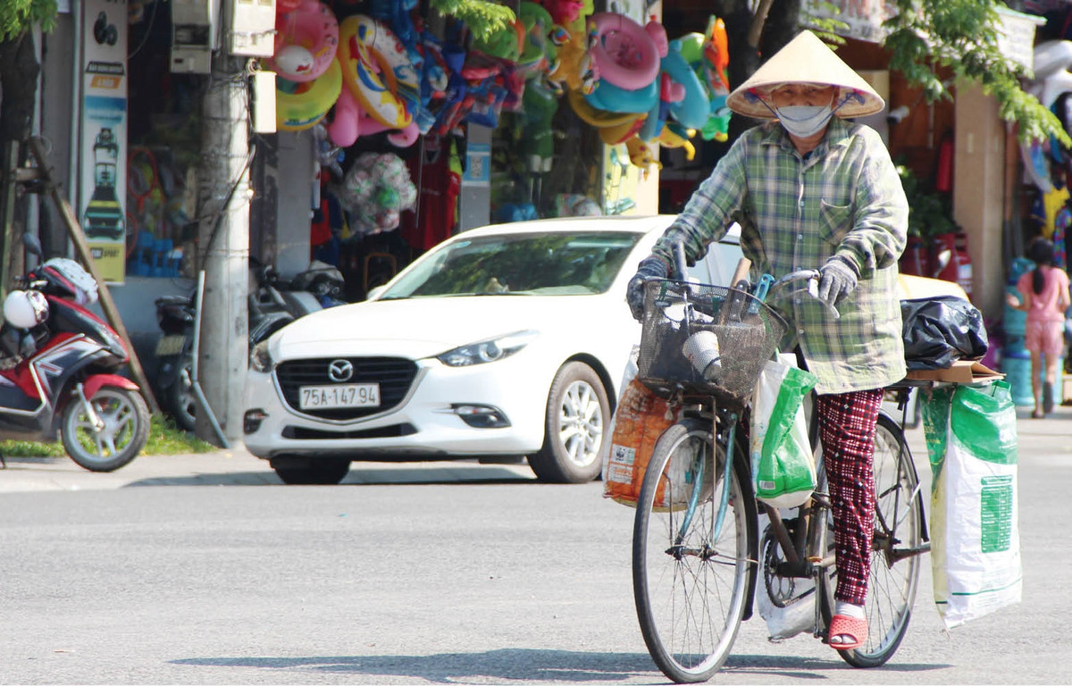 Du bao thoi tiet hom nay 17/7: Nhieu noi troi nang nong, oi buc
