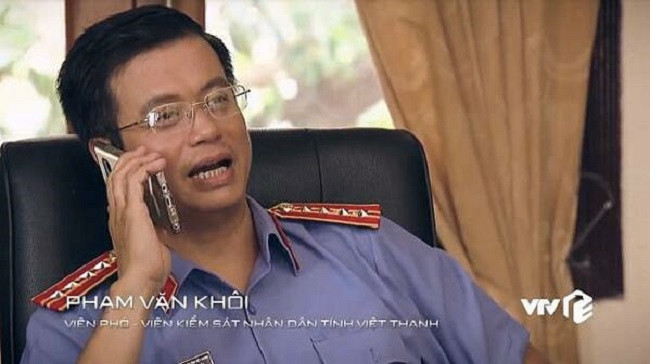 Cũng được giới thiệu là Phạm Văn Khôi.