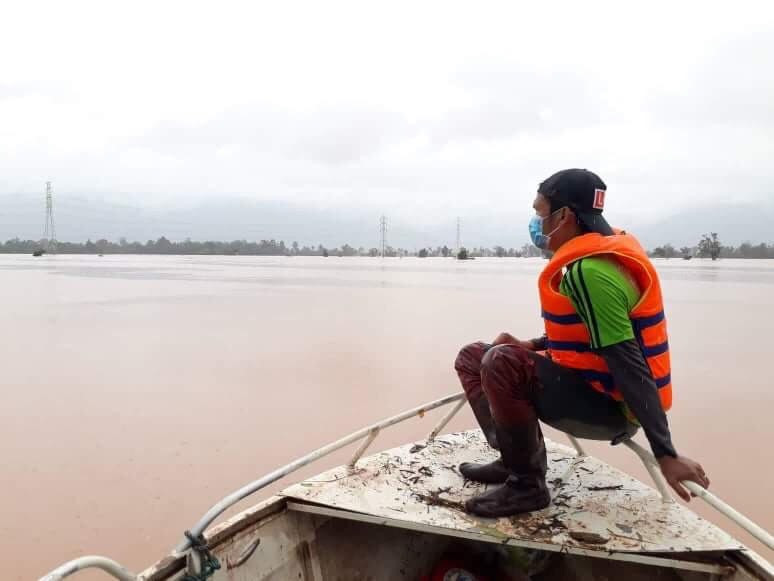 Công tác cứu hộ vẫn được gấp rút thực hiện.