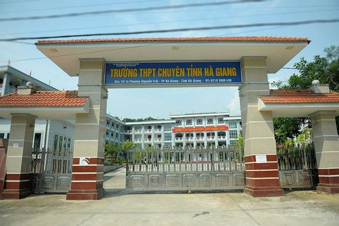 Trường THPT Chuyên Hà Giang, nơi có nhiều học sinh đỗ điểm cao trong kỳ thi THPT quốc gia.