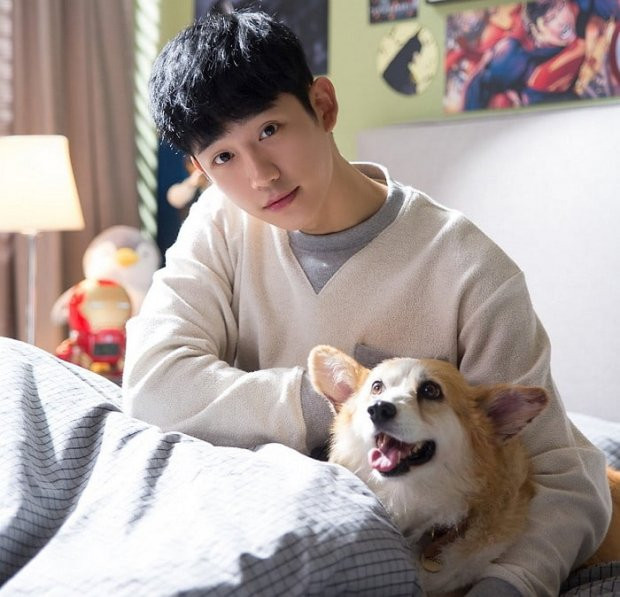 Anh hiện đang là gương mặt triển vọng trong làng điện ảnh xứ sở Kim Chi.