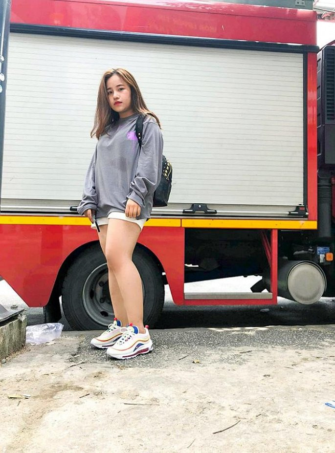 Mỹ Hiền cho biết chuyện diện đồ vài chục triệu đồng đối với người có kinh tế ổn định là khá bình thường.