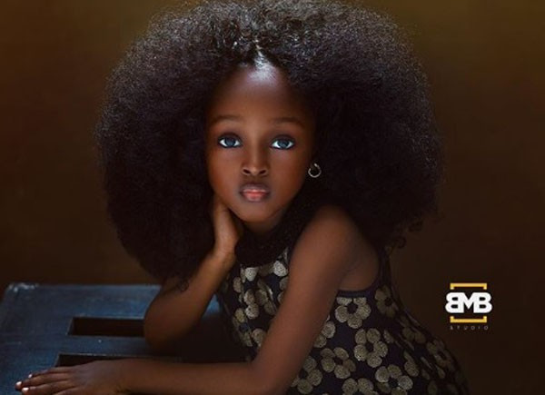 Cách tạo dáng của Jare như một người mẫu chuyên nghiệp. Ảnh: Instagram.