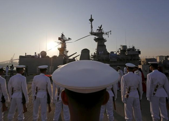 Đáng chú ý là công ty vận tải nằm ngay bên cạnh nhà máy đóng tàu, họ không che giấu sự thật rằng việc mua lại nhà máy RNEL chỉ đơn giản nhằm mục đích mở rộng cầu cảng.