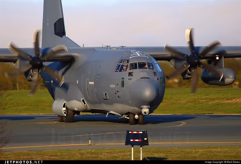 Với gói trang bị mới, những máy bay tấn công hạng nặng của Mỹ sẽ tự bảo vệ mình mà không cần tiêm kích hộ tống như hiện nay khi thực hiện nhiệm vụ.