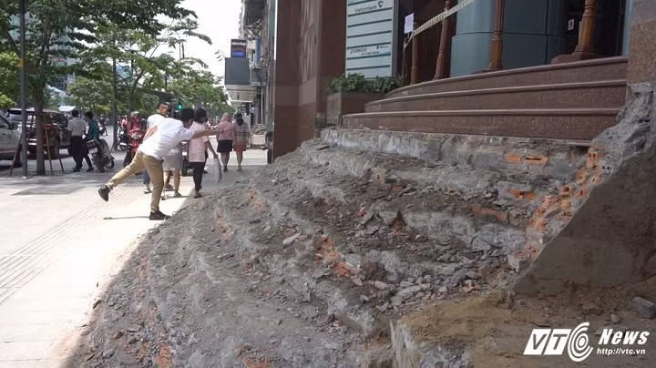 Nhung cong trinh bi ong Doan Ngoc Hai do gio ra sao?-Hinh-5