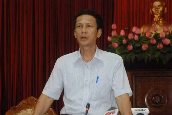 Ha Noi: Loat can bo huyen Tu Liem sai pham van thang chuc-Hinh-2