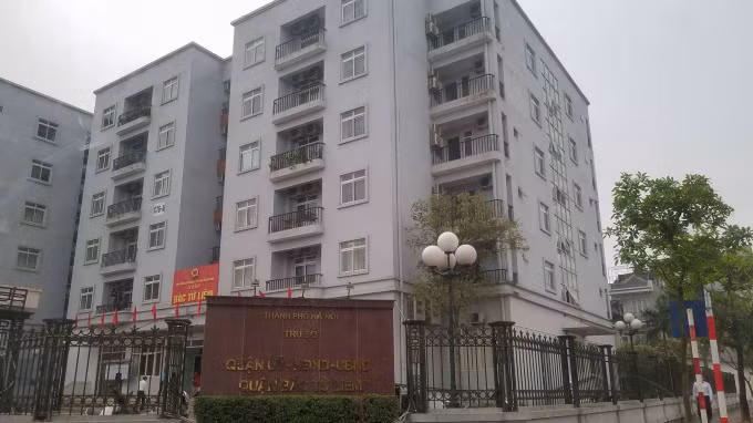 Ha Noi: Loat can bo huyen Tu Liem sai pham van thang chuc-Hinh-5