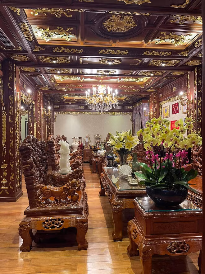 Thuc hu lau dai dat vang 'tu dau den chan' cua dai gia Viet 'menh Hoa'-Hinh-9