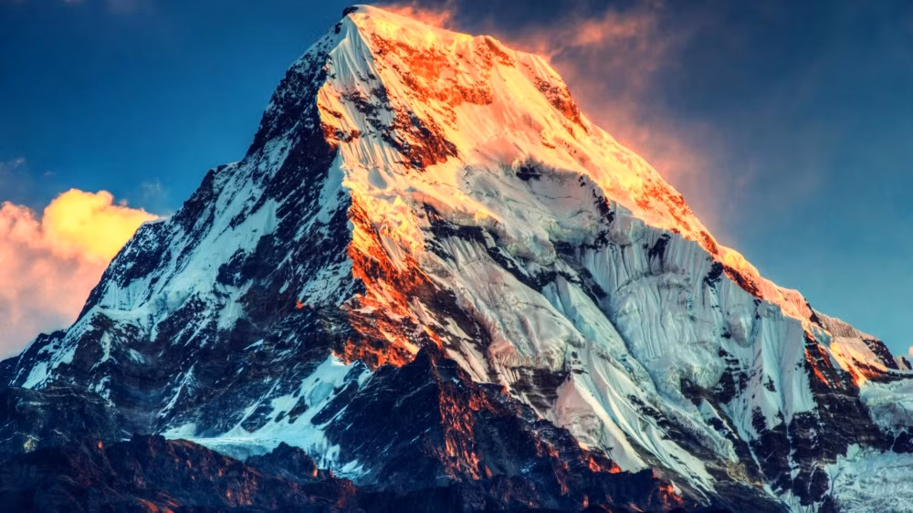 Cột mốc biên giới cao nhất thế giới giữa Nepan và Trung Quốc chính là dãy núi Everest.