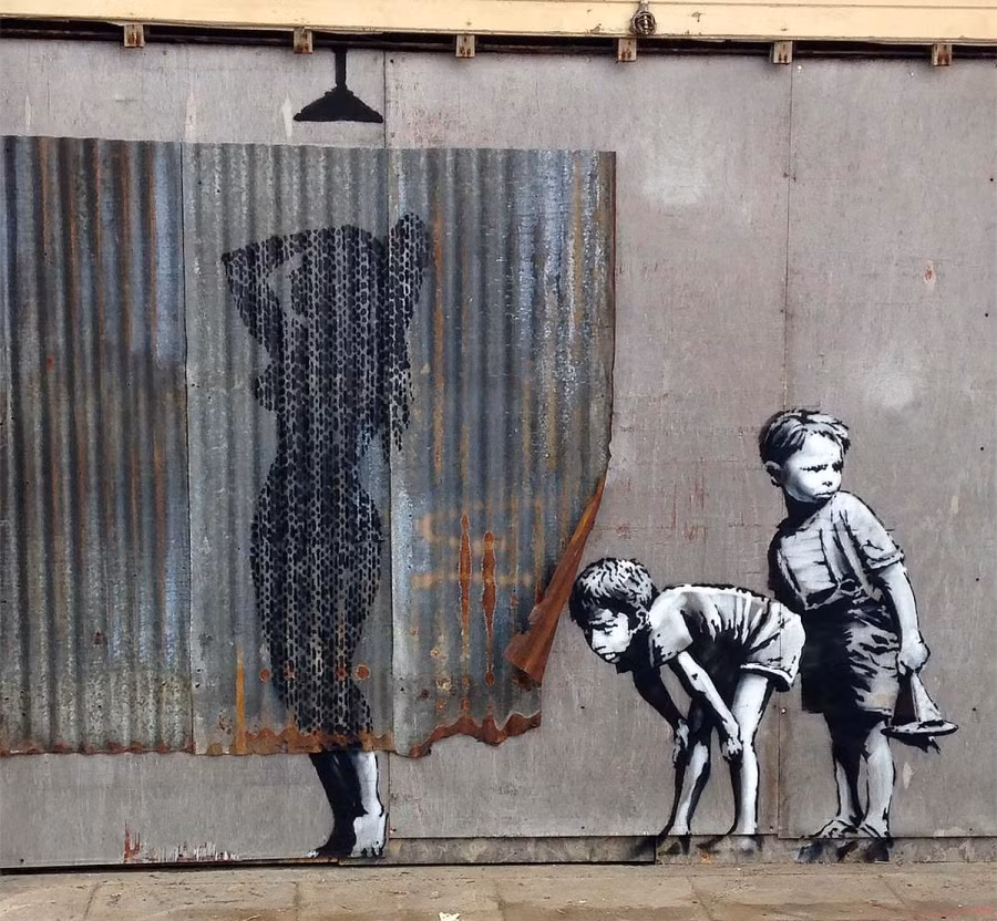 Chính vì vậy, màu sắc của bức tranh này khác biệt so với những bức vext thông thường. Ảnh: Brightside.