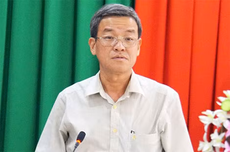 Chu tich Thanh Hoa va loat lanh dao tinh bi ky luat xoa tu cach chuc vu-Hinh-2