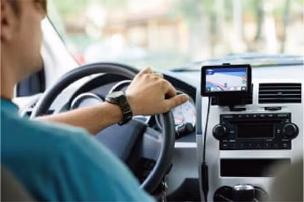 O to ca nhan, xe may chuyen dung phai lap giam sat hanh trinh?