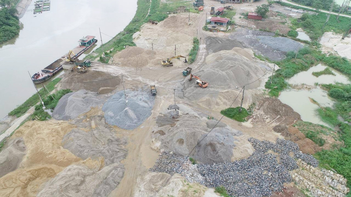 Chủ tịch tỉnh Bắc Ninh chỉ đạo xử lý bến thủy trái phép ở Yên Phong Chu tich tinh Bac Ninh chi dao xu ly ben thuy trai phep o Yen Phong