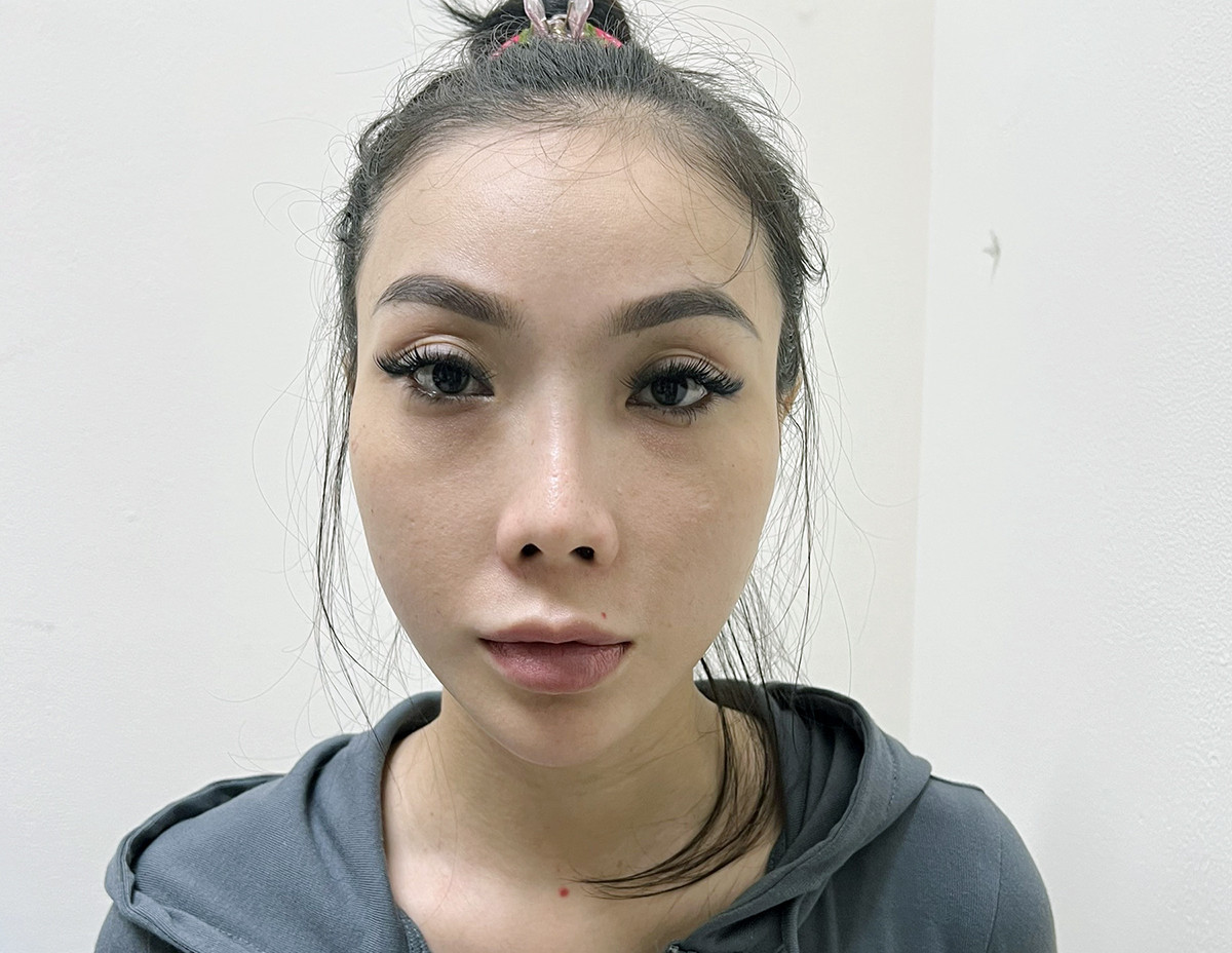 Lật tẩy 'ông trùm' 19 tuổi bán nhiều thiếu nữ vào quán karaoke ở Cần Thơ - Hình 2 Lat tay 'ong trum' 19 tuoi ban nhieu thieu nu vao quan karaoke o Can Tho-Hinh-2