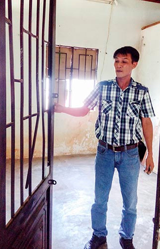 Giam doc cho con do truy sat cong nhan an chan hon nua ty-Hinh-2