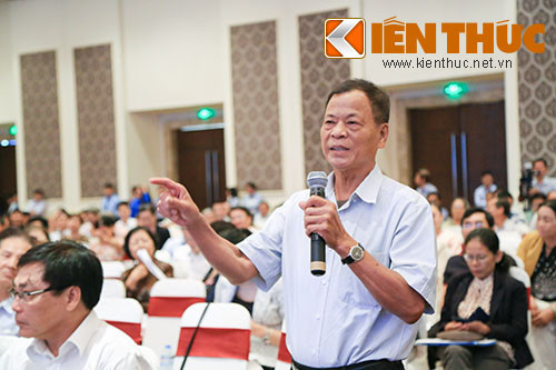 Tranh cai nay lua tai Dai hoi Co dong Eximbank 2015-Hinh-2