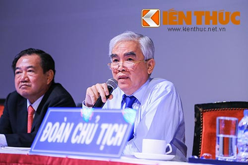 Tranh cai nay lua tai Dai hoi Co dong Eximbank 2015-Hinh-5