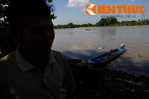 Tim thay thi the nguoi dan ong U40 gian me nhay song tu tu